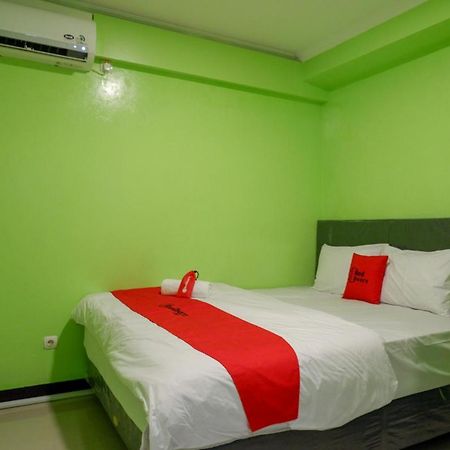 Reddoorz @ Jalan Gatot Subroto Semarang Exterior foto